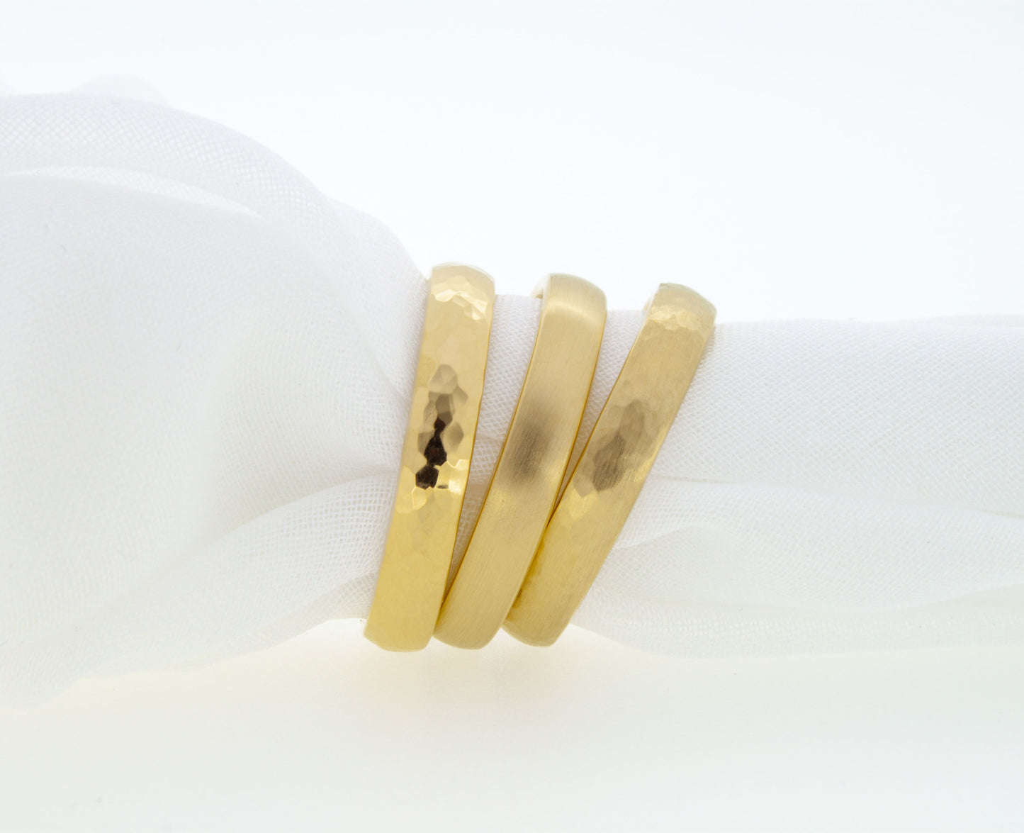 585 Goldring in 4mm Breite